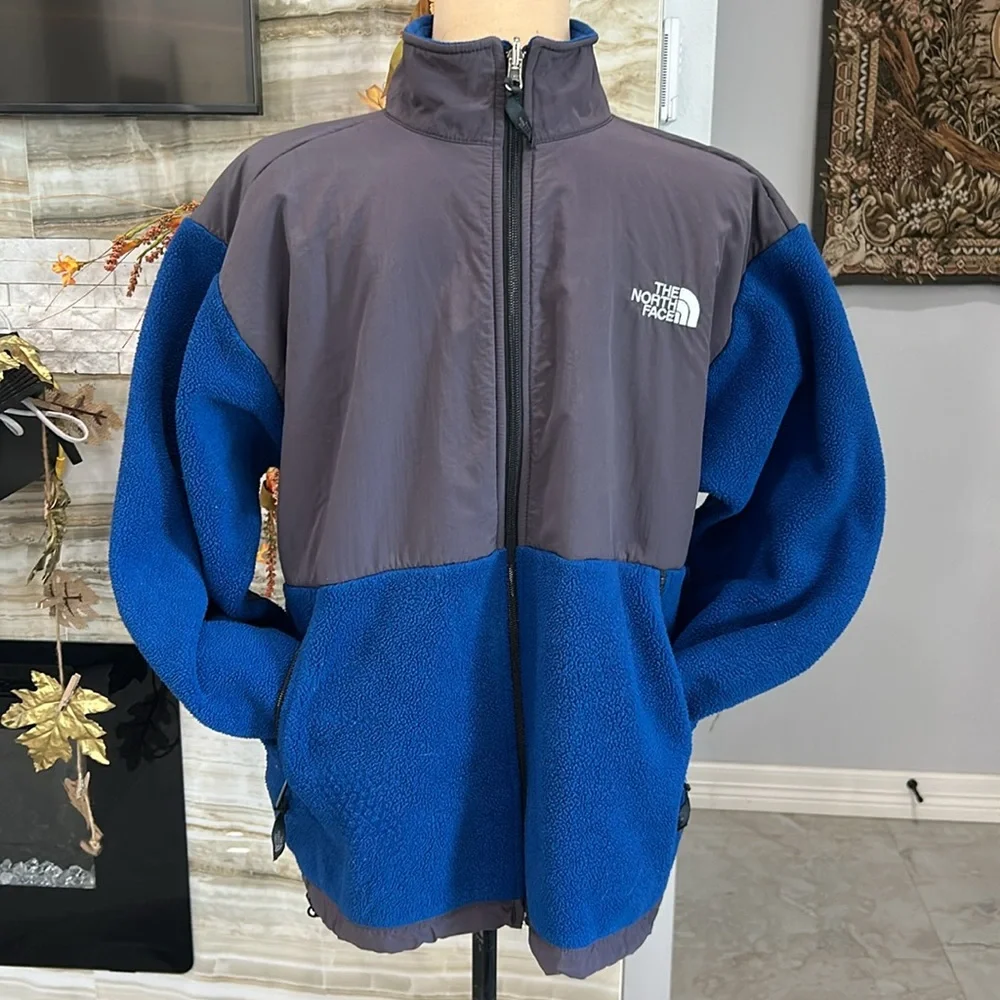 The North Face Youth Full Zip Grey Blue Polartec Jacket. Size‎ XL